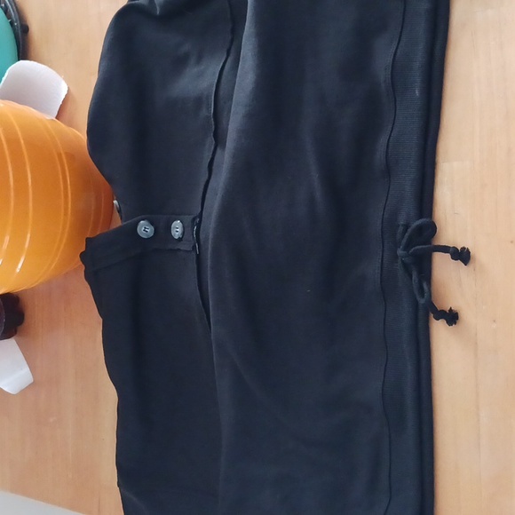 Sweatshirt - Picture 3 of 6